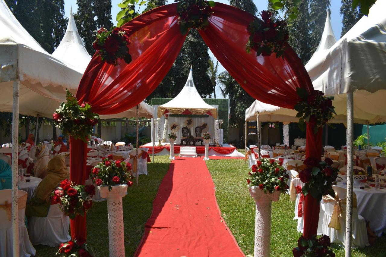 Leinmach House Nyali Hotel Mombasa Exterior photo